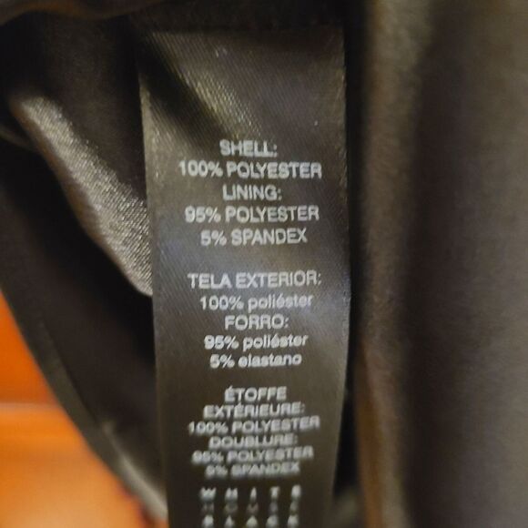 White House Black Market Floral Overlay Dress Size 2 - Picture 6 of 9